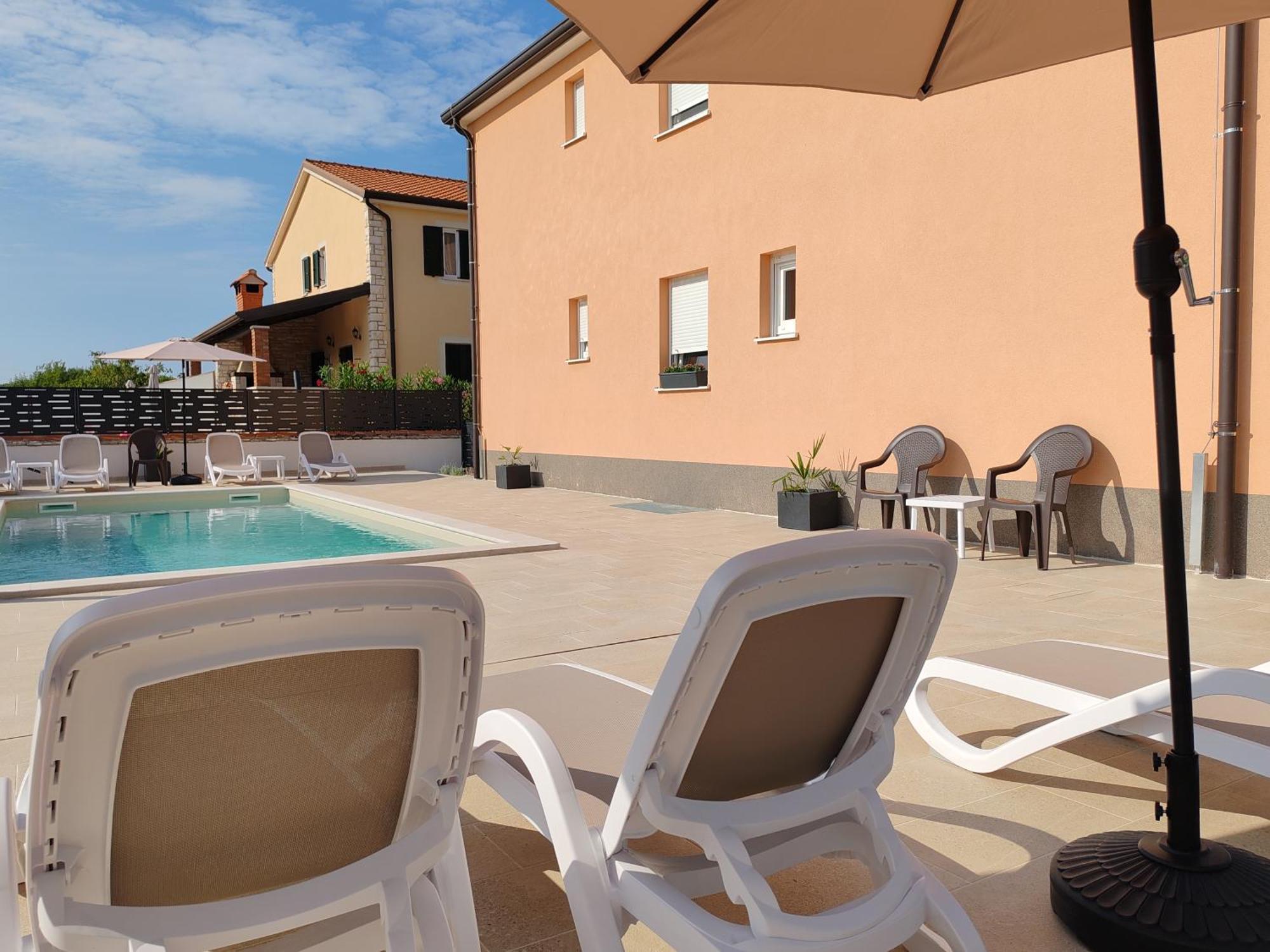 Apartments Oleander Lovrecica-Residence With Pool Экстерьер фото