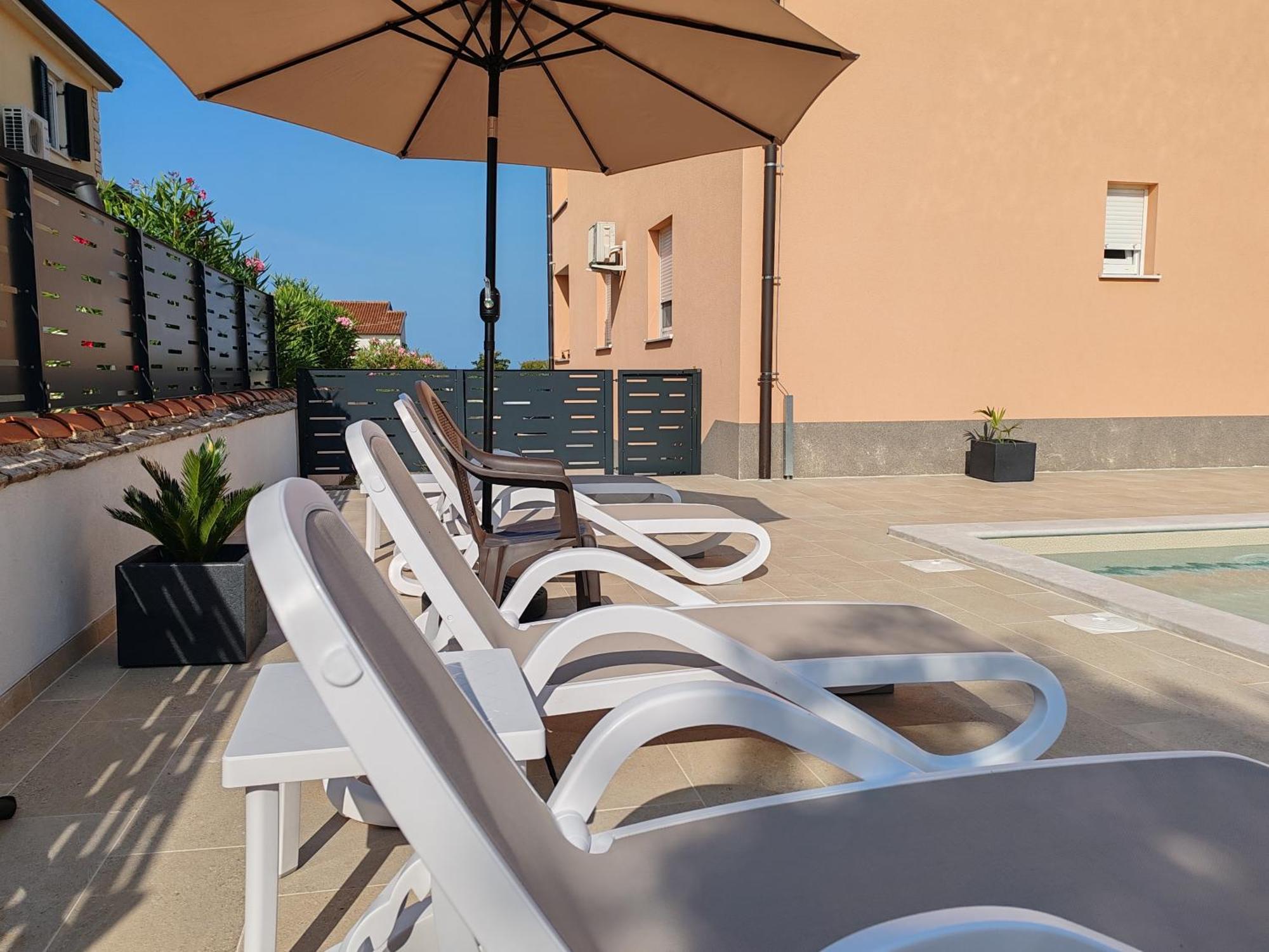Apartments Oleander Lovrecica-Residence With Pool Экстерьер фото