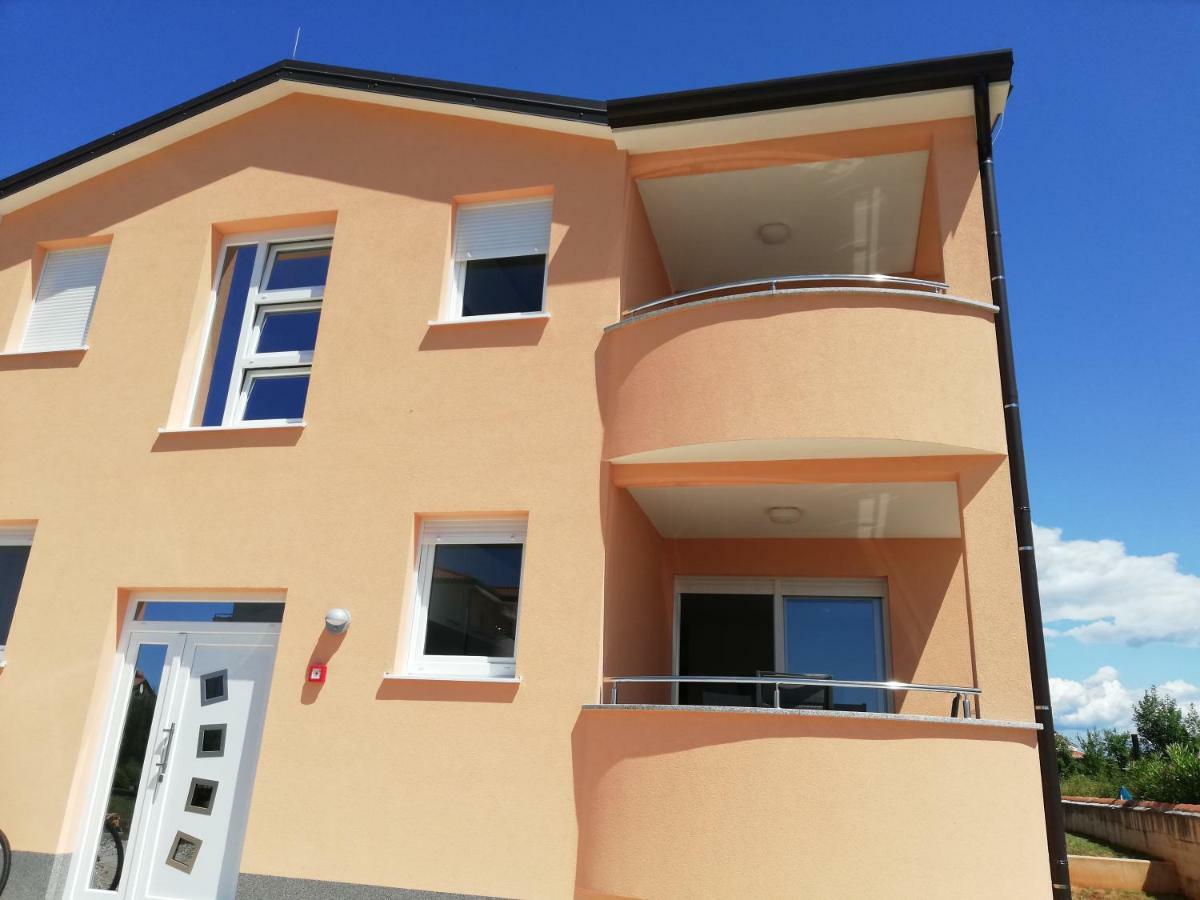 Apartments Oleander Lovrecica-Residence With Pool Экстерьер фото